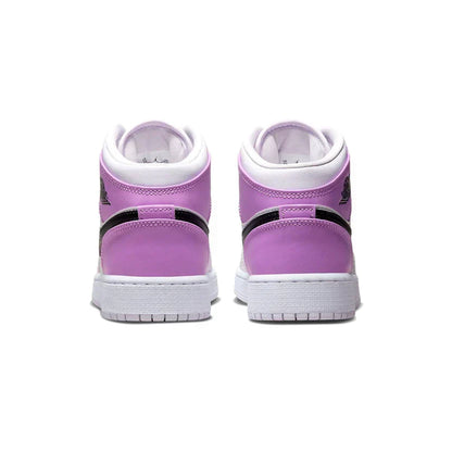 Air Jordan 1 Mid 'Barely Grape'