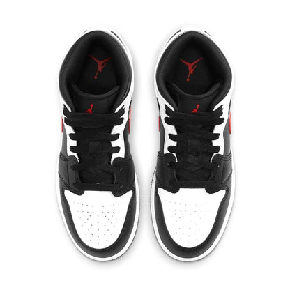 Air Jordan 1 Mid 'Chile'