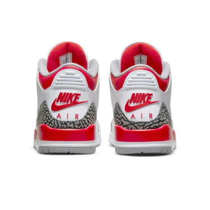 Air Jordan 3 'Fire Red'