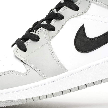 Air Jordan 1 Mid 'Light Smoke Grey'