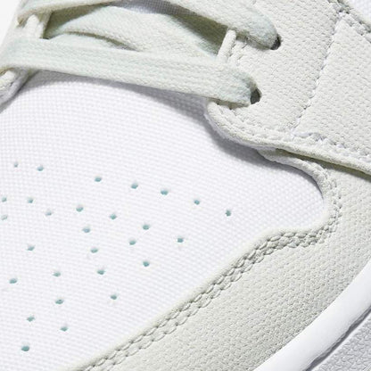 Air Jordan 1 Low 'Spruce Aura'